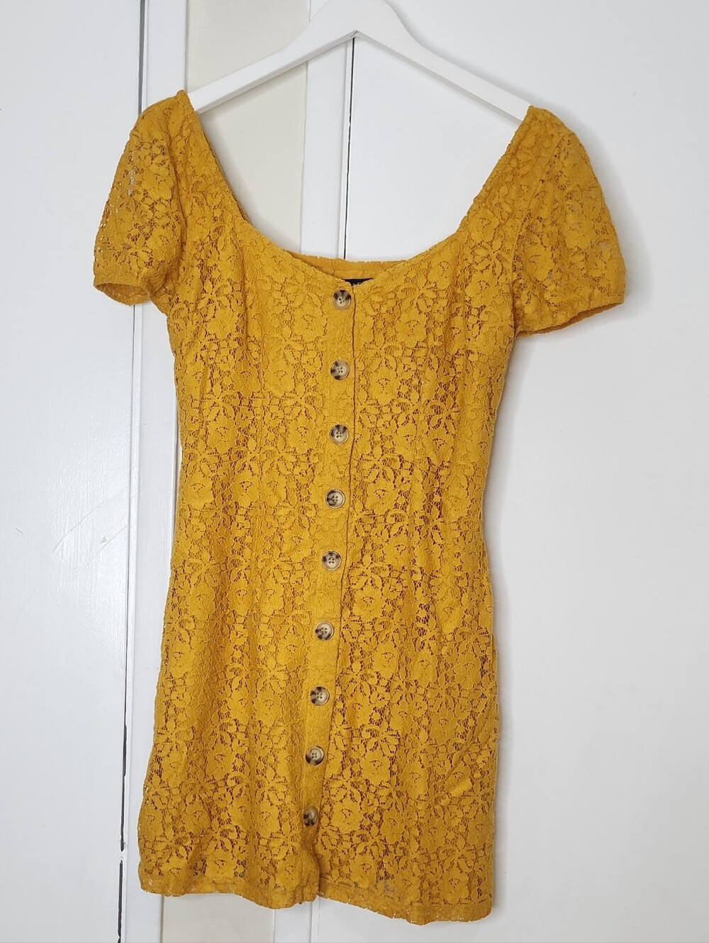 Abercrombie & Fitch Mustard Yellow Lace Button-Front Mini Dress